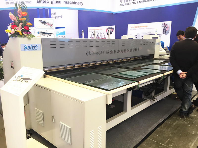 Automatic High Speed Laminated Glass Cutting Machine CNC Laminating Glass Cutter