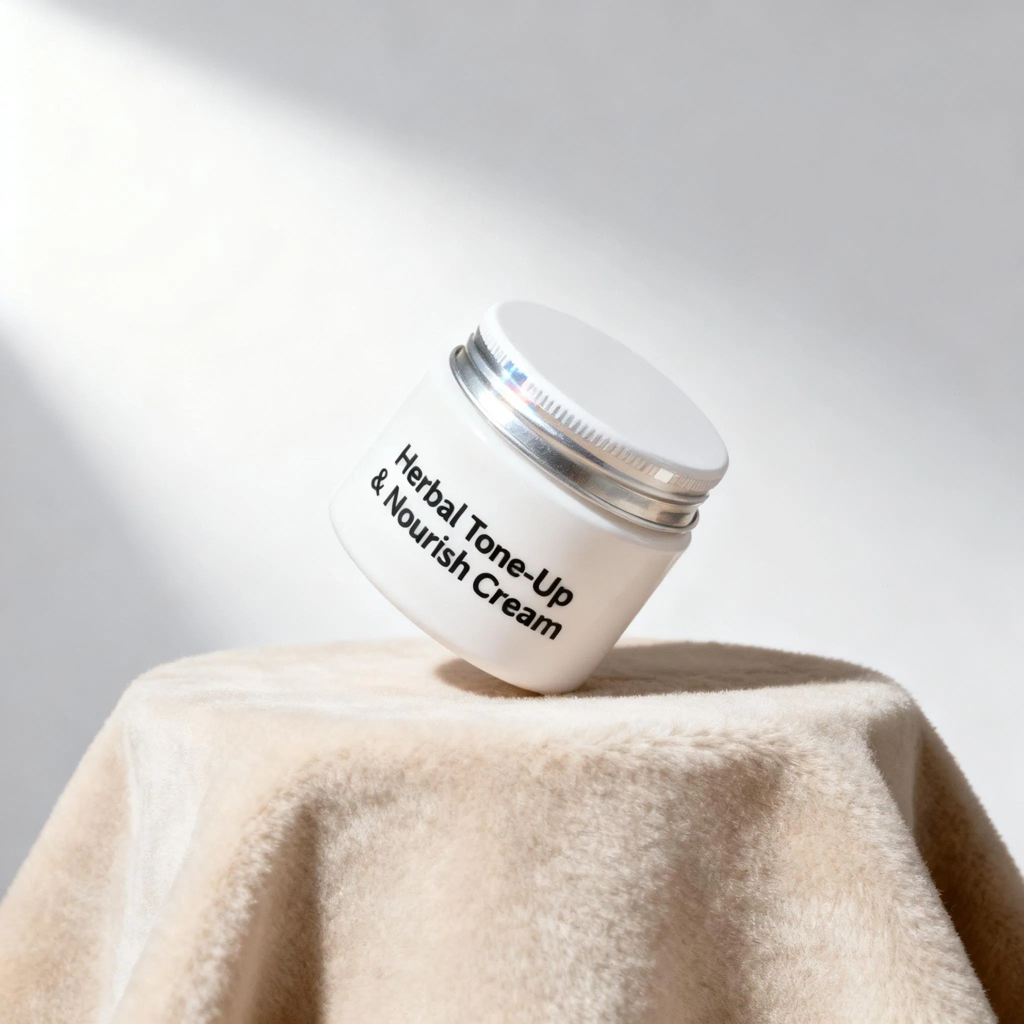 Organic Formula Coverage and Sun Protection Makeup with Lotus Flower Extract for Clean Beauty Routines