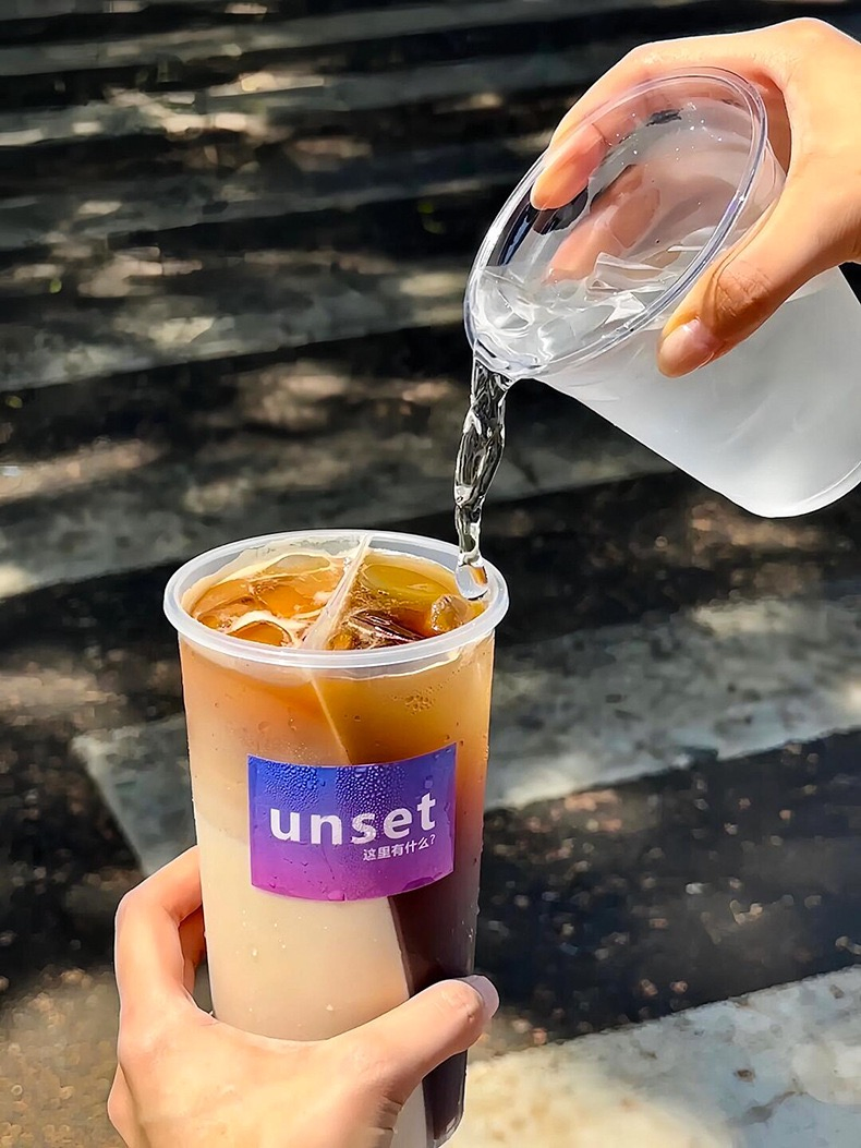 Custom 750ml PP Pet Cup Disposable Coffee Juice Smoothie Plastic Split Cups