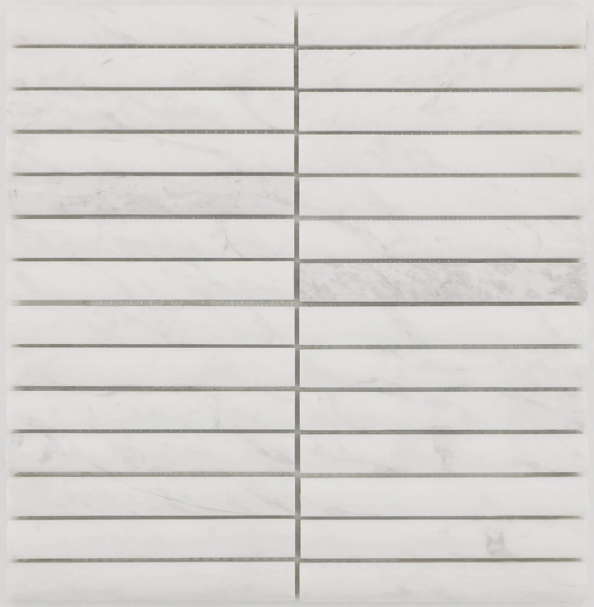 Мозаичная плитка из натурального мрамора для интерьеров