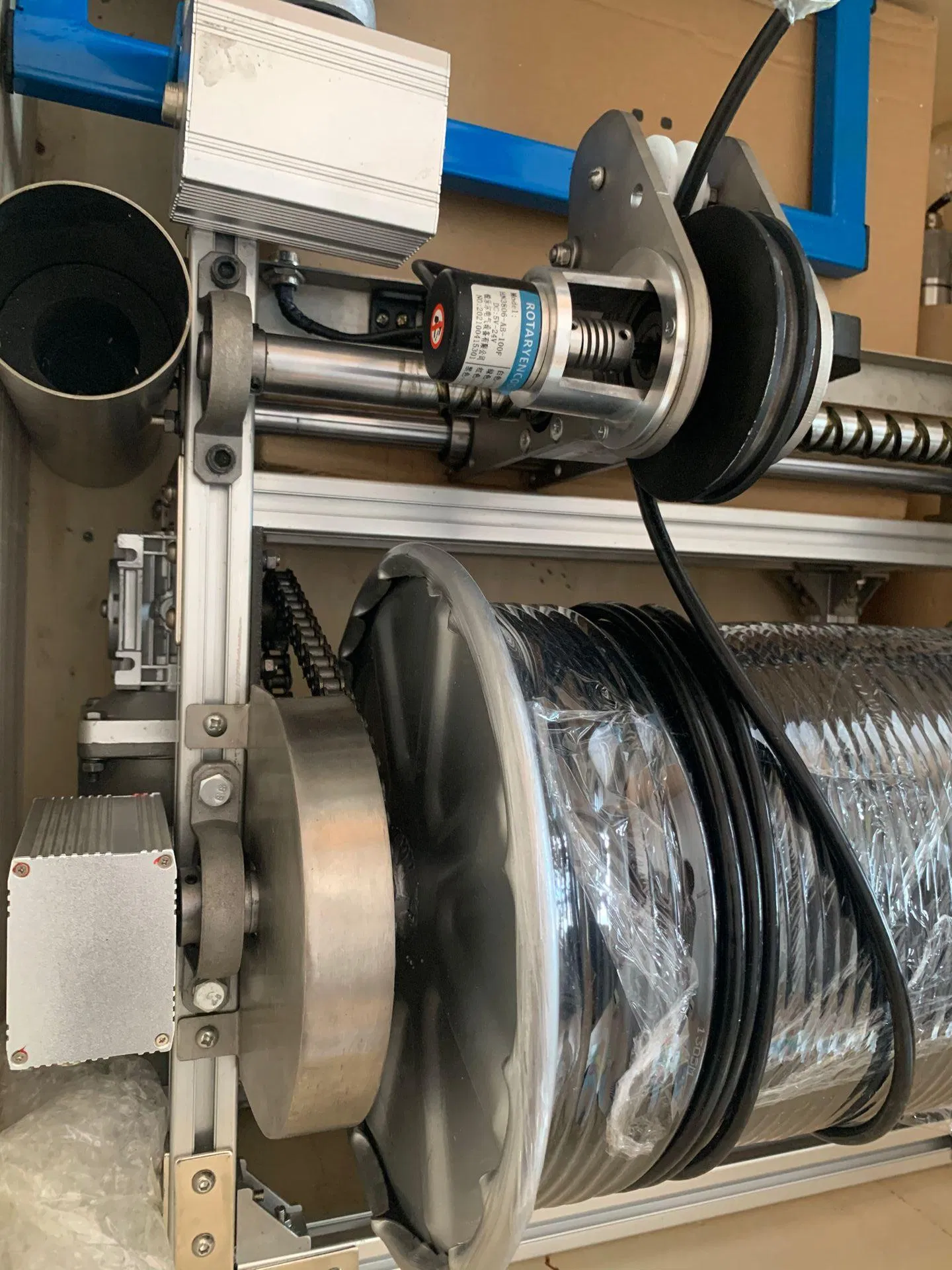 Промышленная камера для глубоких скважин с двумя объективами 73мм