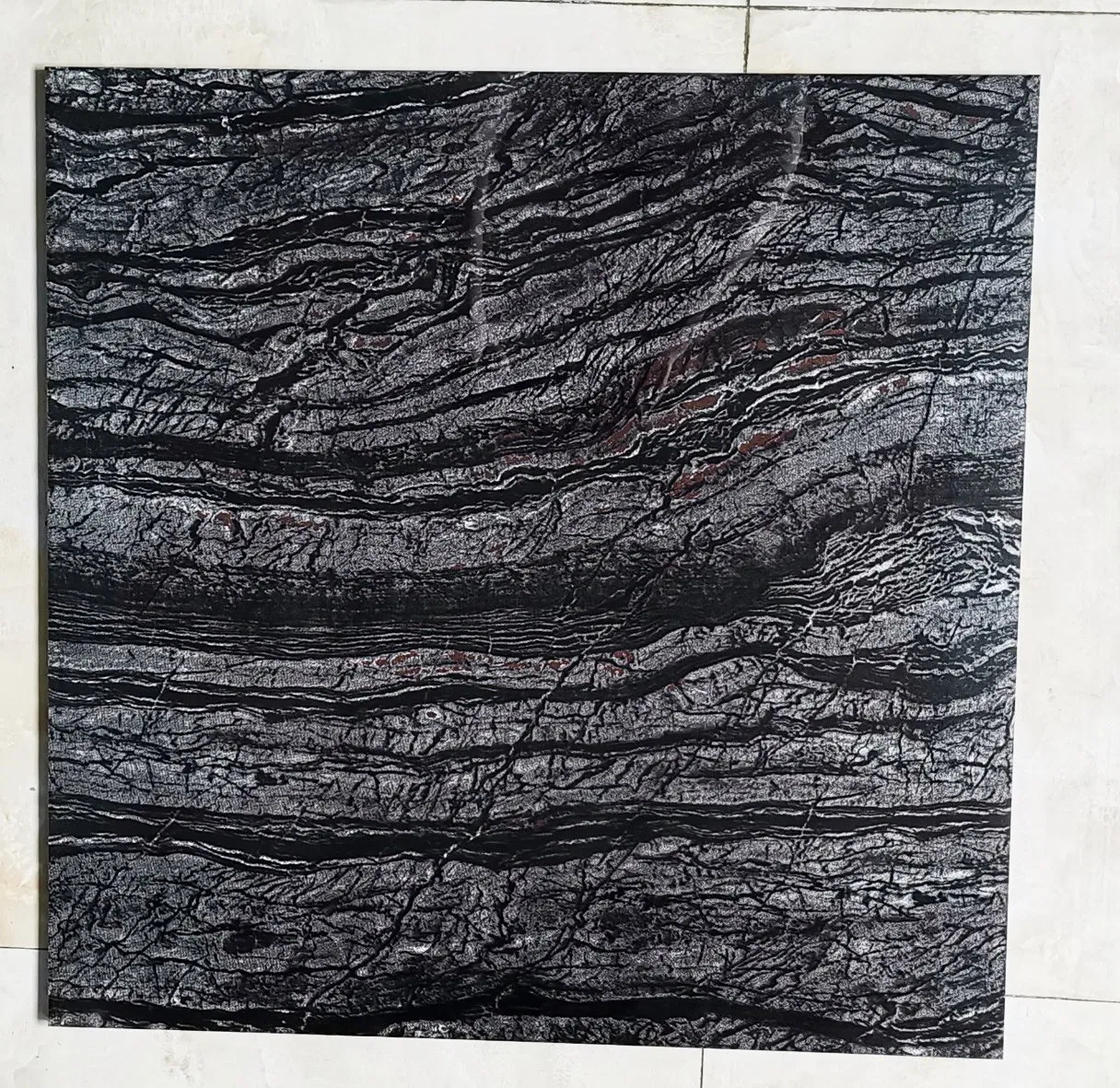 Черная керамическая плитка 600x600 матовая глянцевая