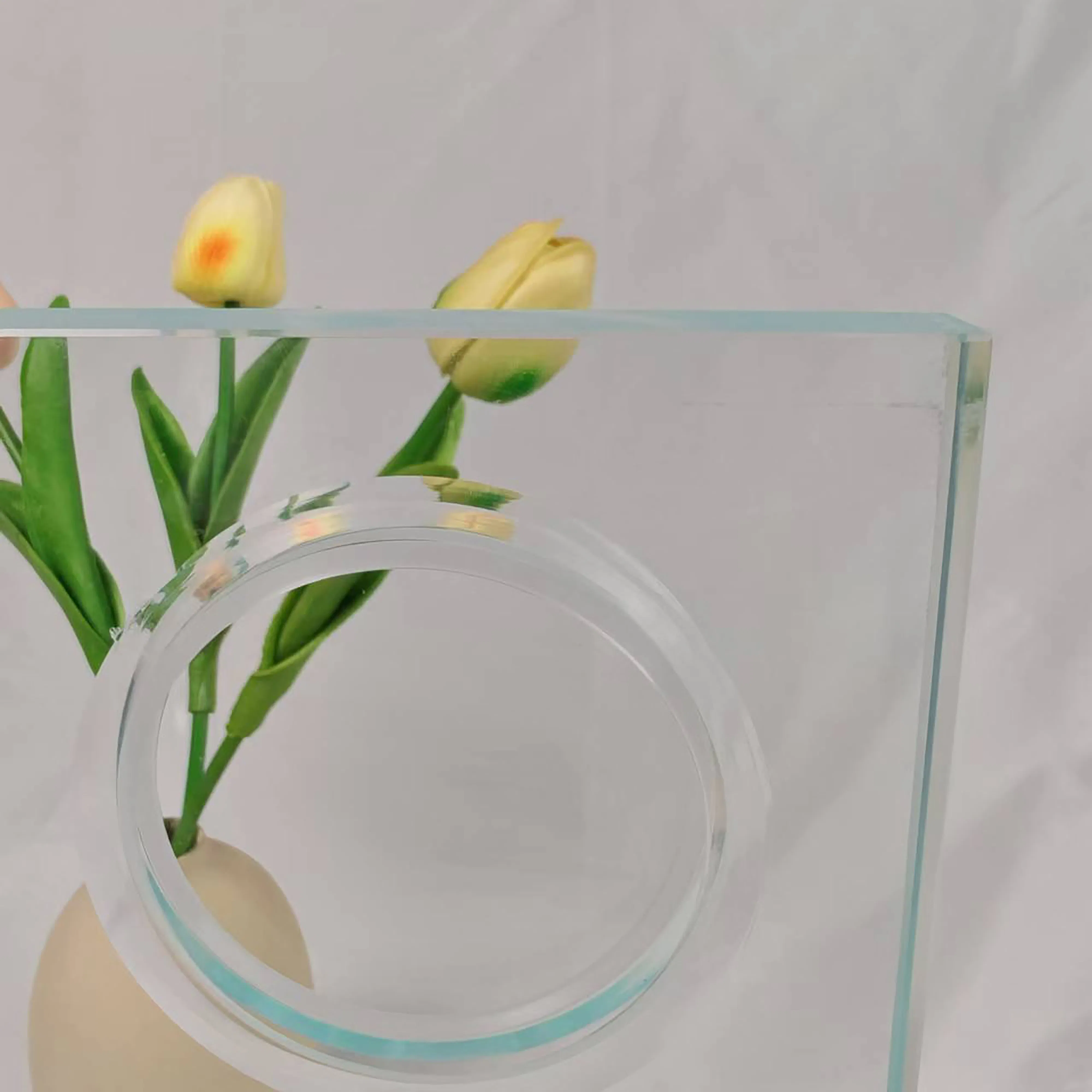 Elegant Patterned Glass Decor for Stunning Home Gifts and Decor