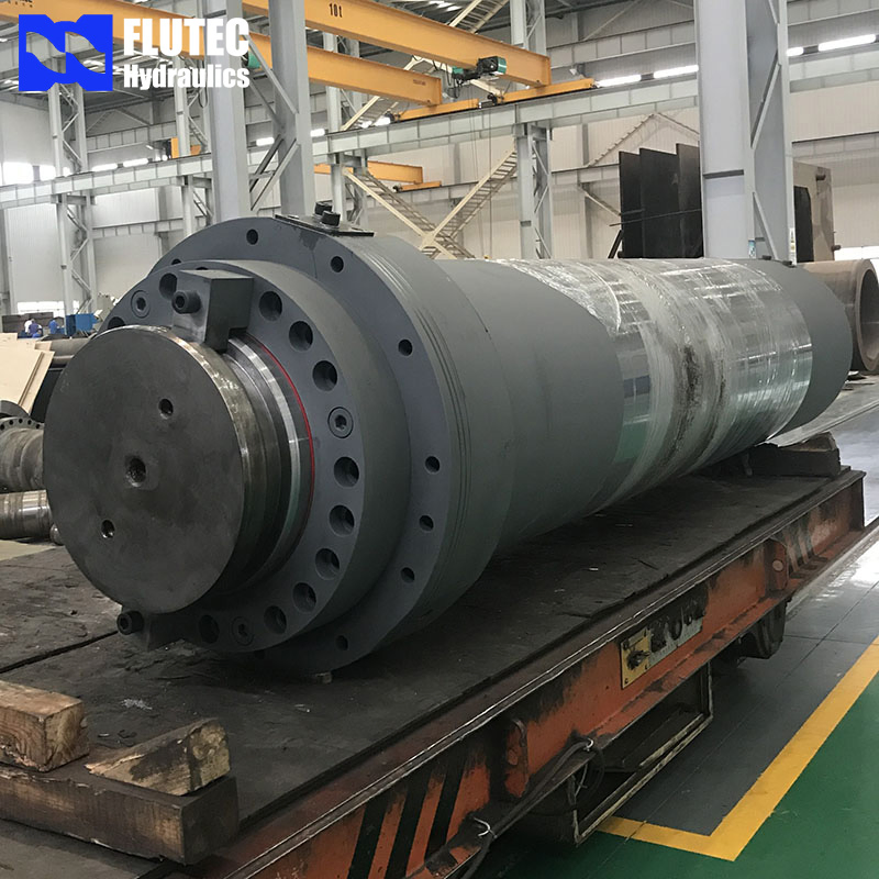 Гидравлический цилиндр 1000 тонн двойного действия