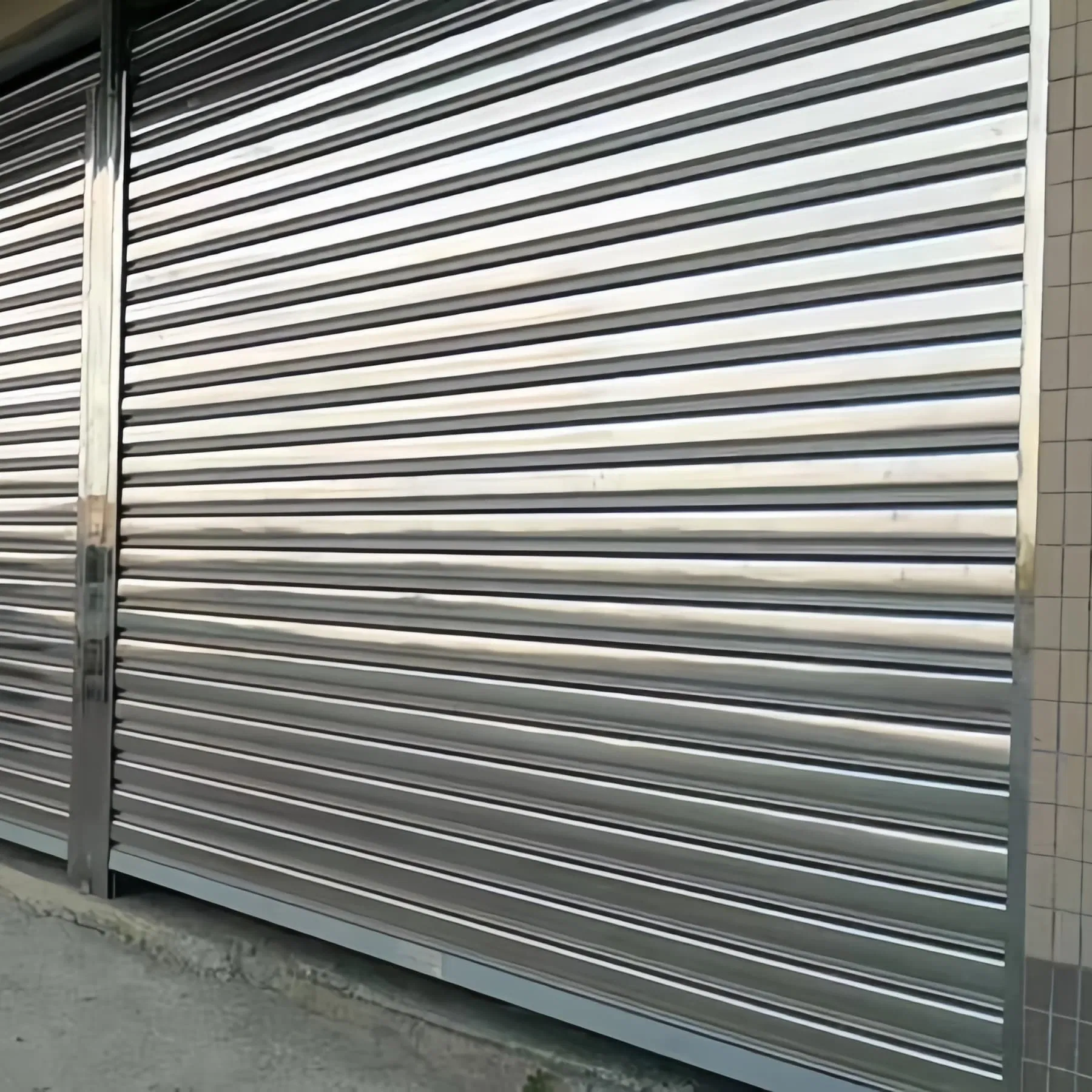 Silverguard Commercial Steel Roller Doors Rainproof Anti-Corrosion Durable