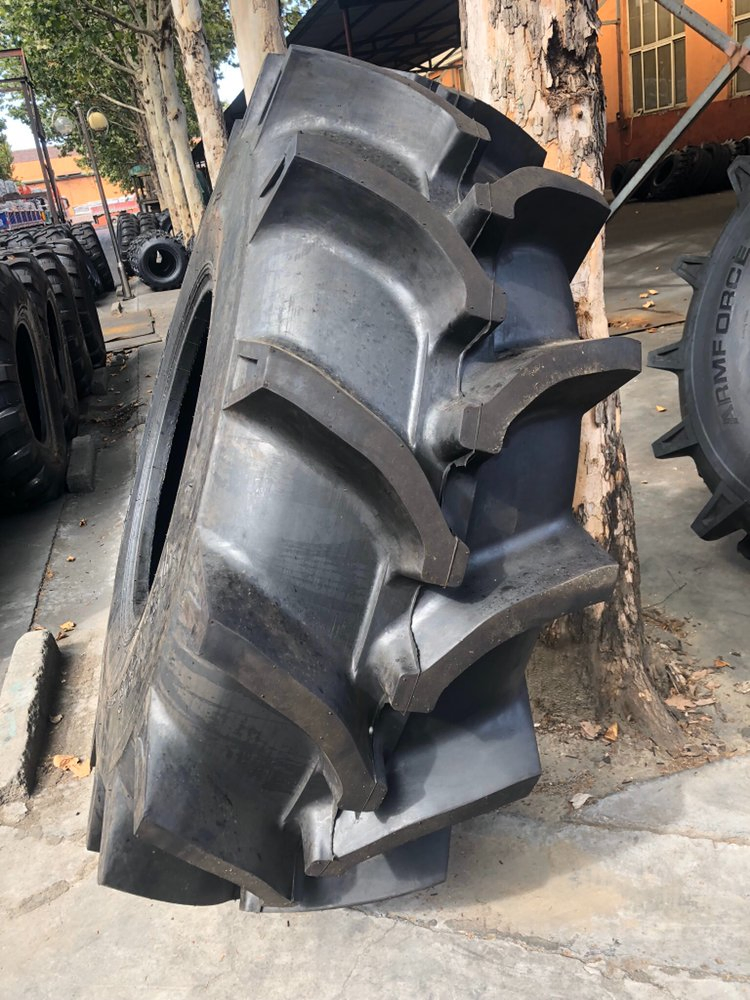 16.9-34 10PR R-2 Agricultural Tire
