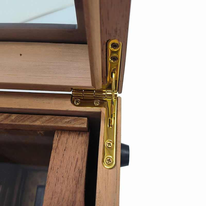 Handmade Custom Matte Paint Spanish Cedar Wood Gift Box with Lamp Cigar Moisturizing Box Inside