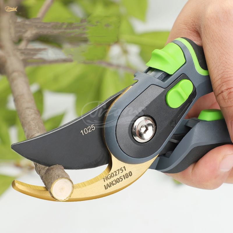 Titans High Quality Garden Scissors Pruner for Gardening
