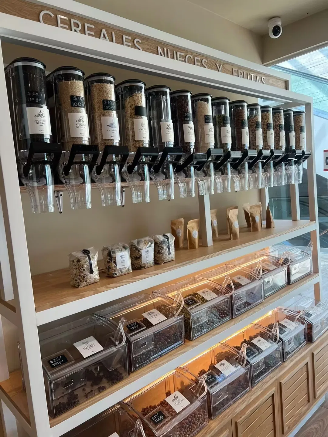 High Quality PC Plastic Bulk Candy Feed Bins for Sale