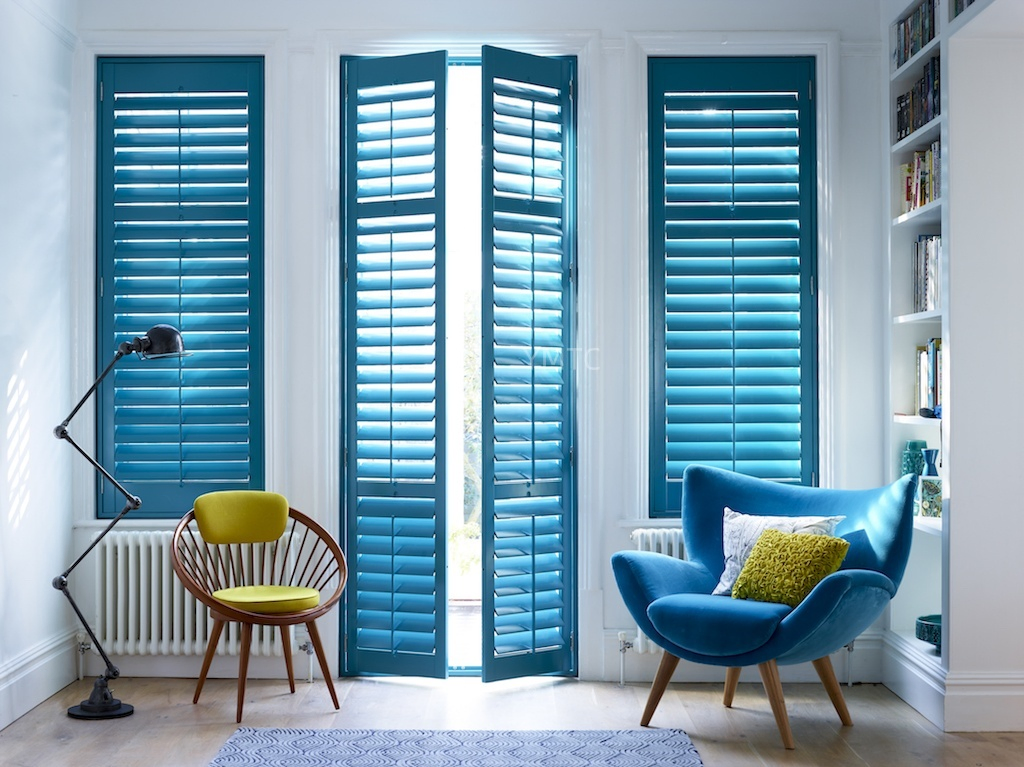 White 1810mm*1800mm Adjustable Paulownia Wood Window Plantation Shutters