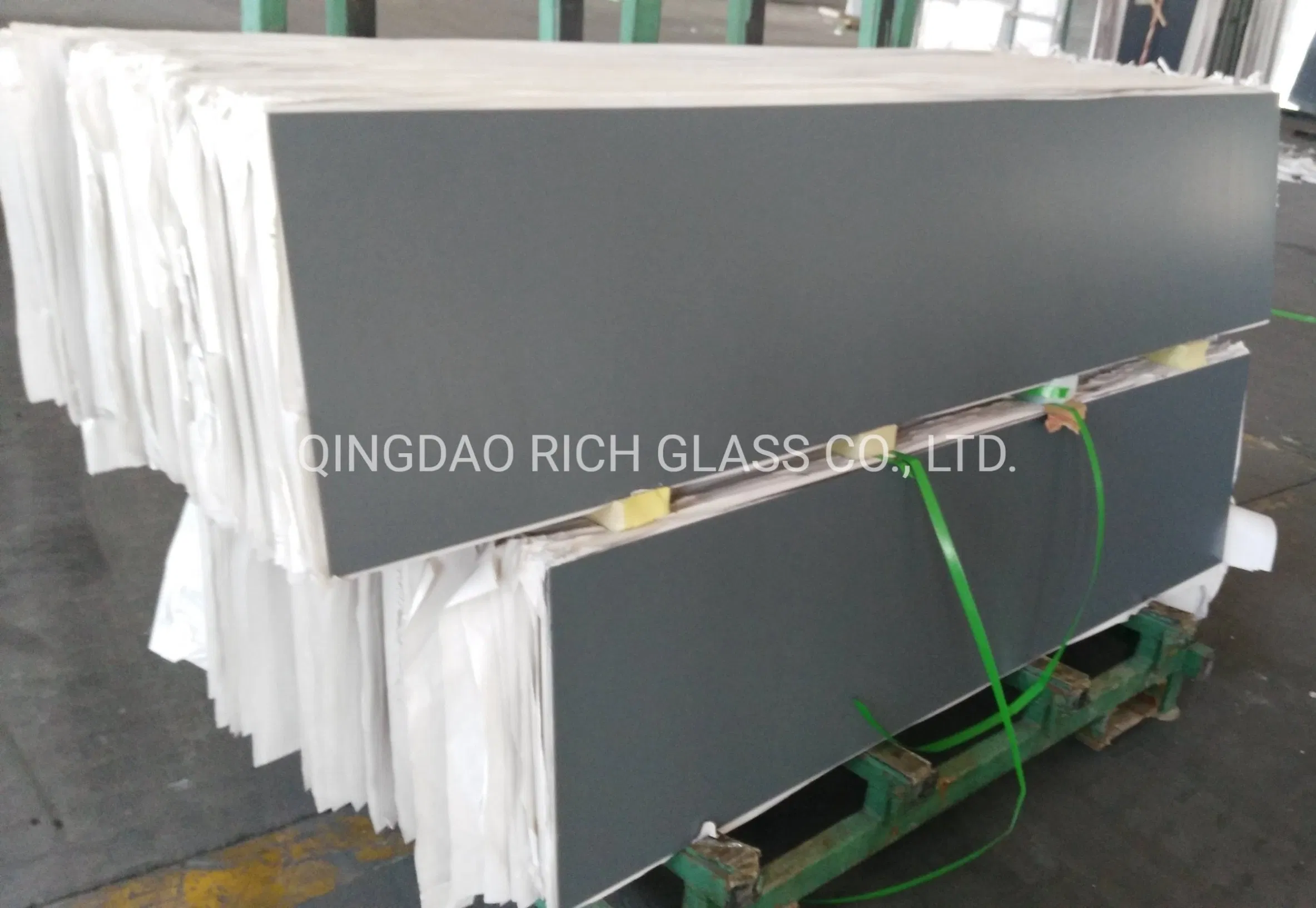 Wholesale Various 1mm-6mm Low Iron Glass Wall Sliver Mirror with Low Price