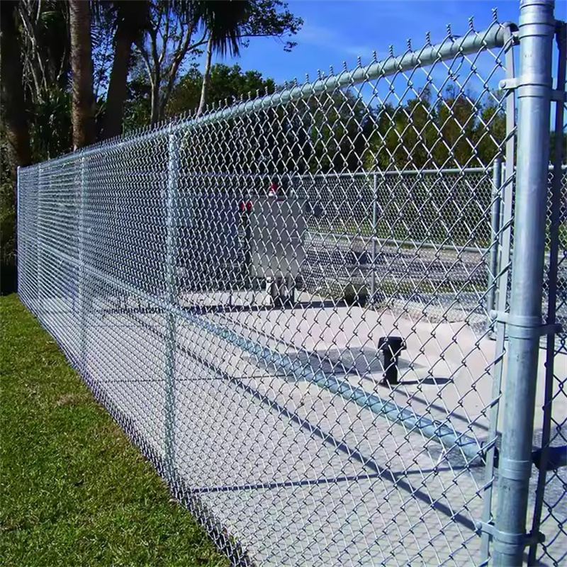 Hot Sales PVC Coated Black Used Product Outdoor Basketball Court Chain Link Fence