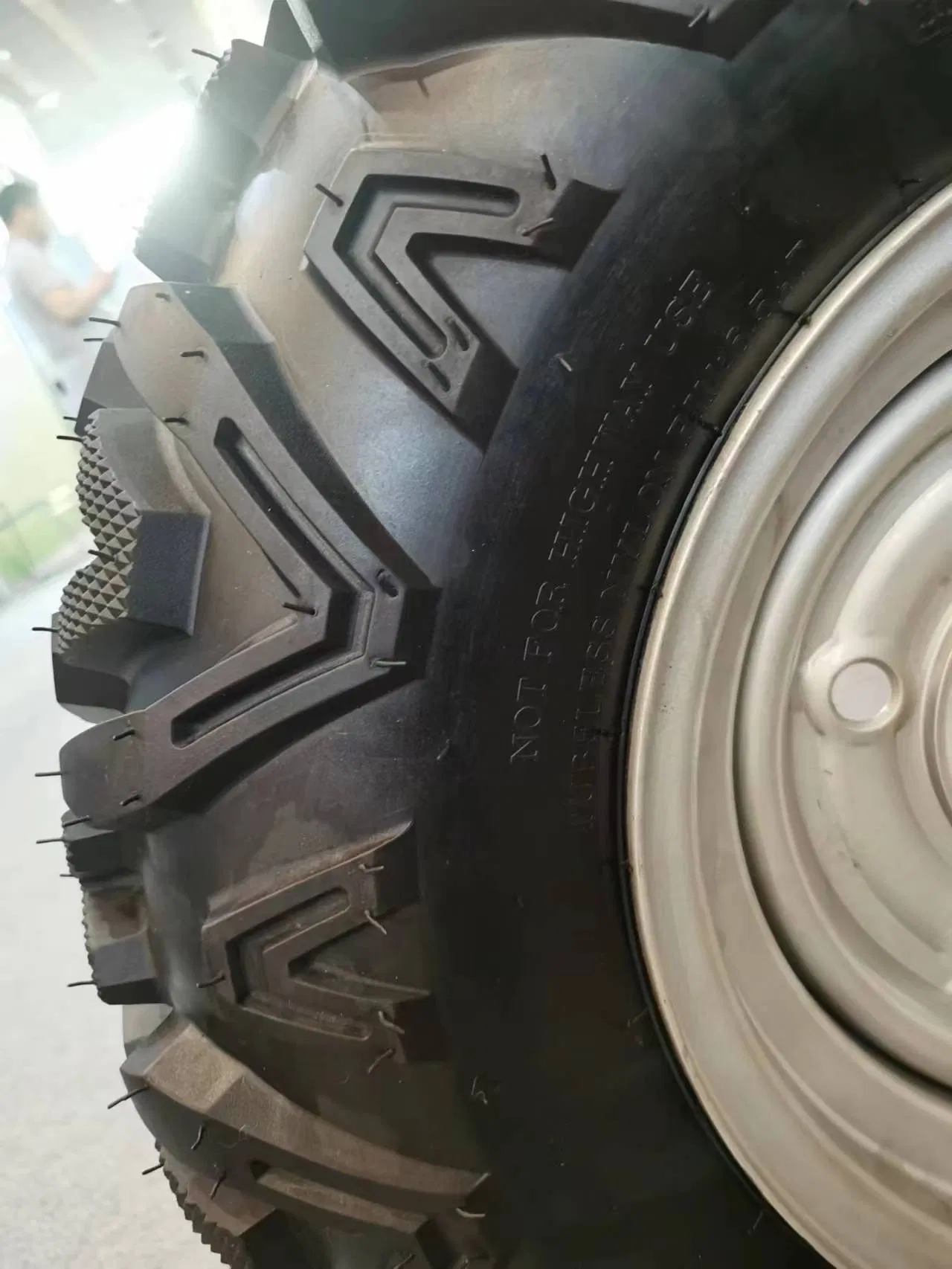 25x8-12 High-Performance Tubeless ATV Tire Wheel