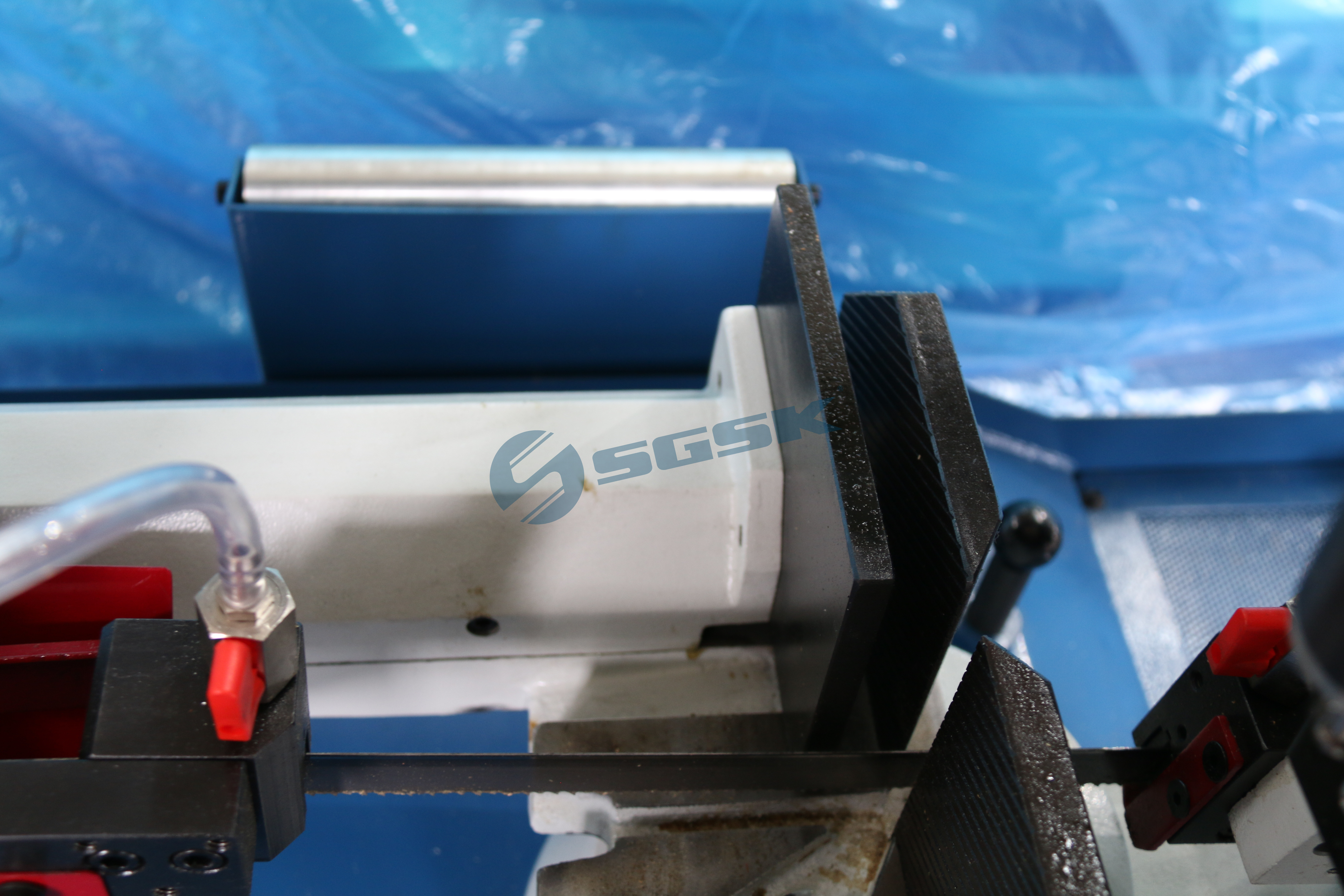 Станок ленточнопильный горизонтальный настольный по металлу BS-280G