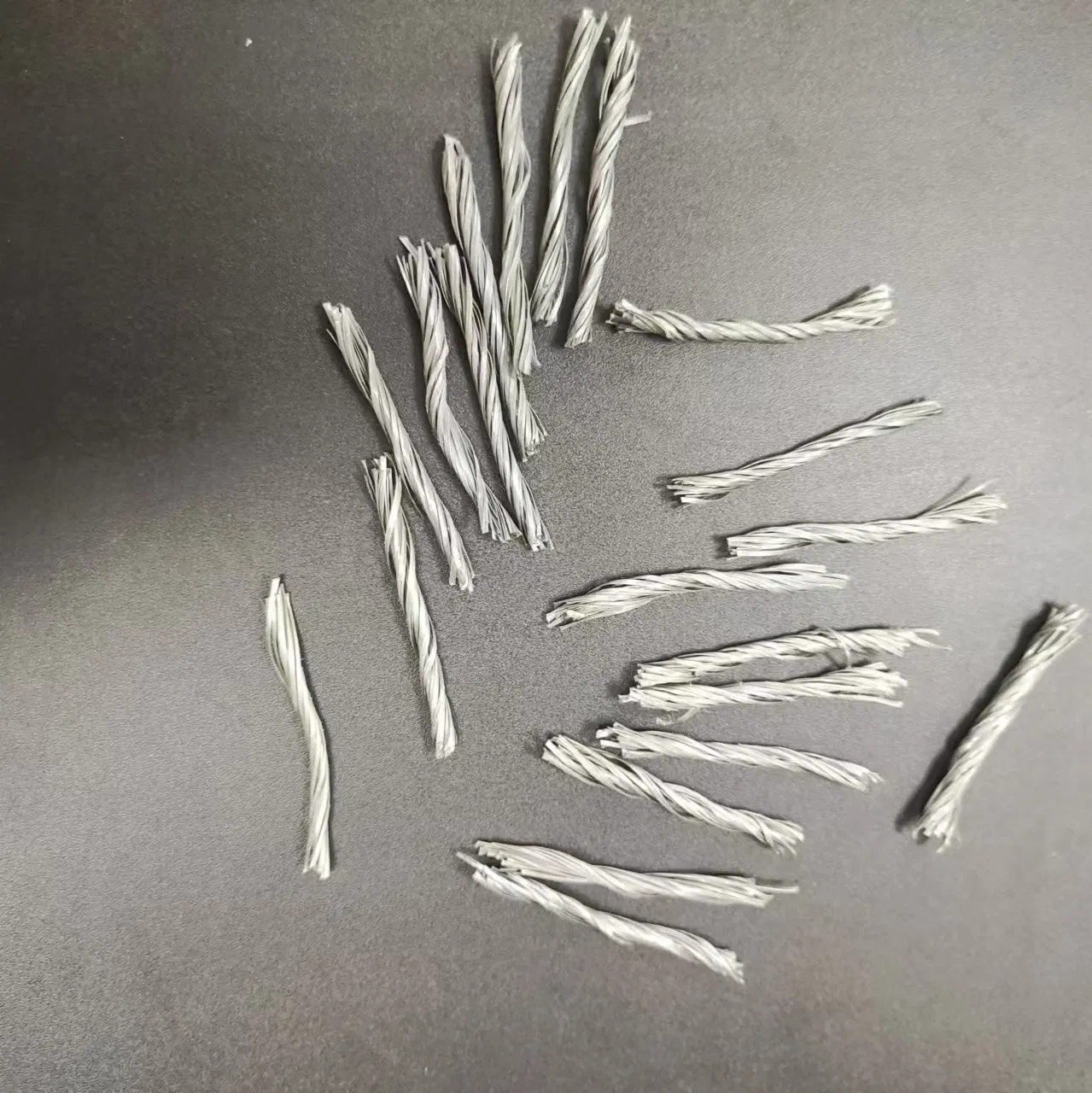 Easy Dispersing and Blending PP Twisted Bunchy Form Fiber for Construction