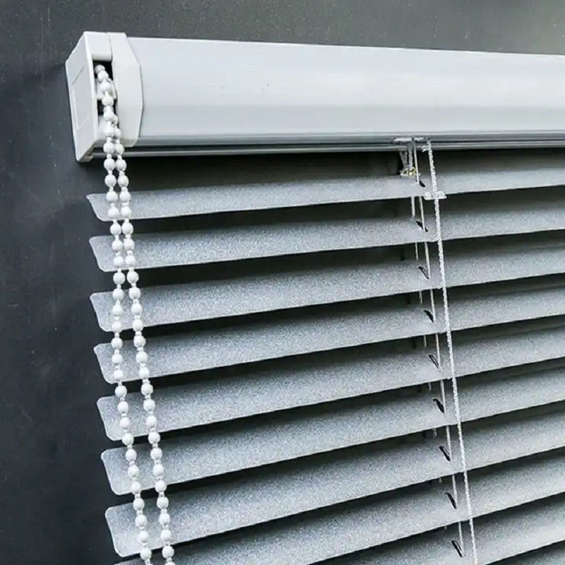 Faux Wood Blinds with Royal Valance, Room Darkening Horizontal Window Blinds/Motorized Wooden Blinds