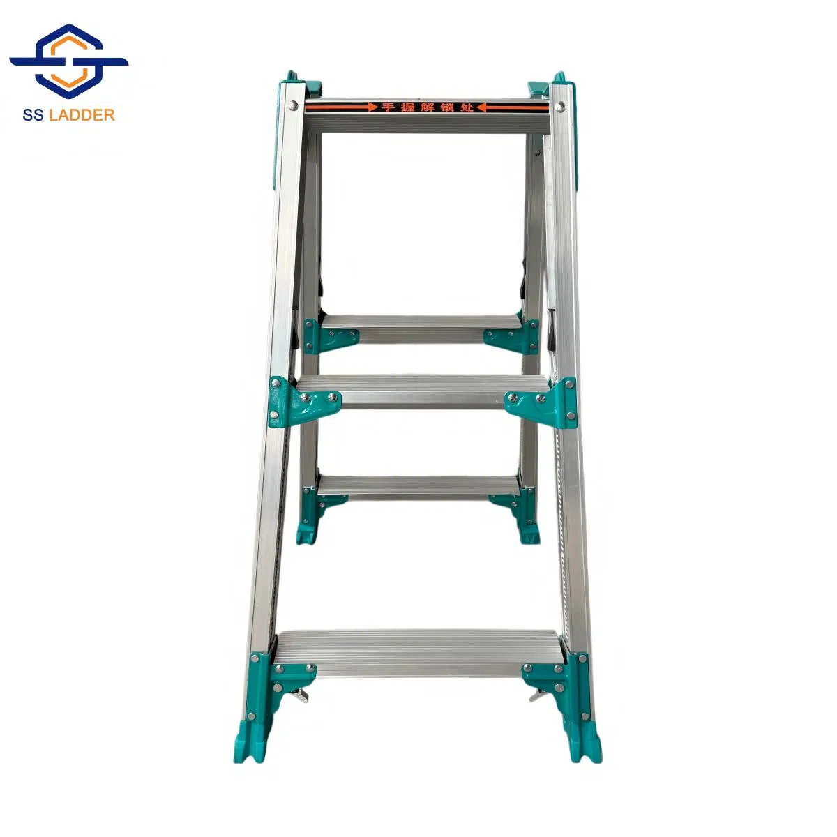 Hot Selling Factory Supply Aluminum Lightweight Multi Purpose Portable Folding Step Ladder with En131 Certified
