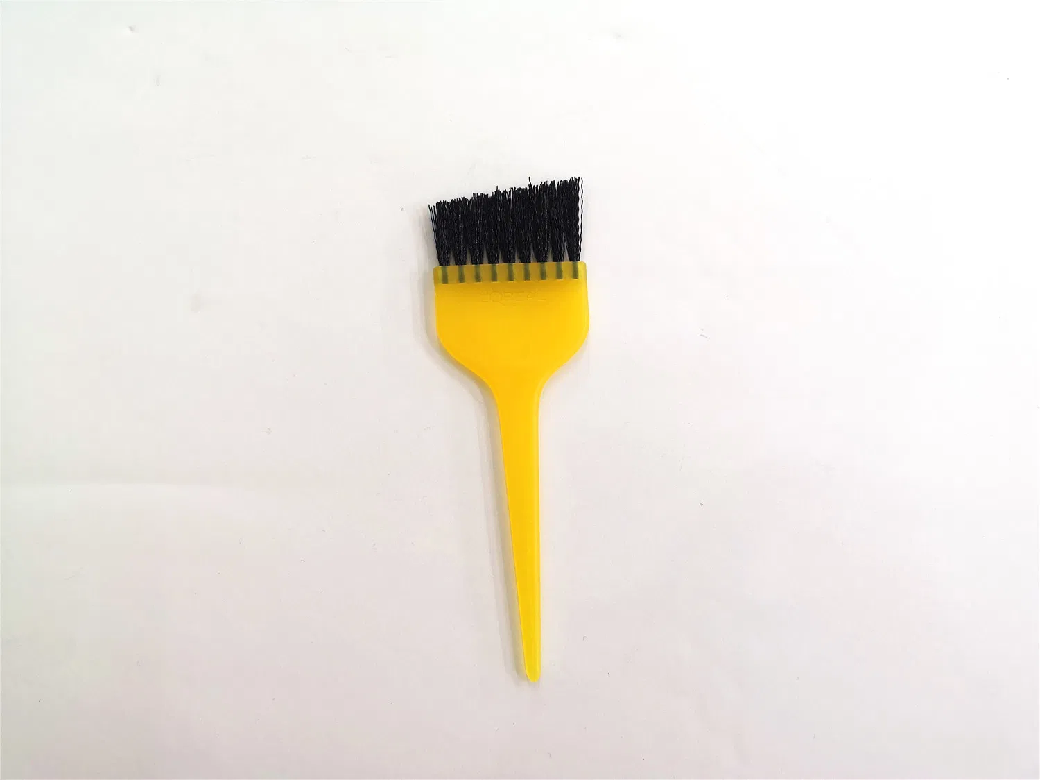 Transparent Yellow Bevel Bristle Dye Brush