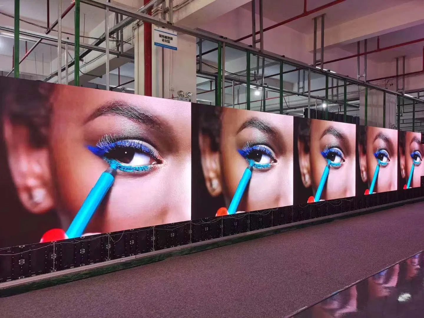 High Refresh LED Video Wall Screen P2.5 P3 P4 P5 P6 Indoor Outdoor LED Display