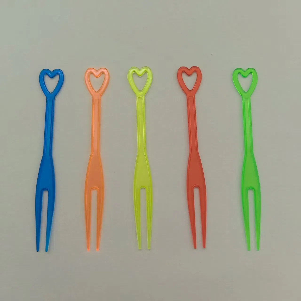 Elegant Disposable Plastic Forks for Parties and Events