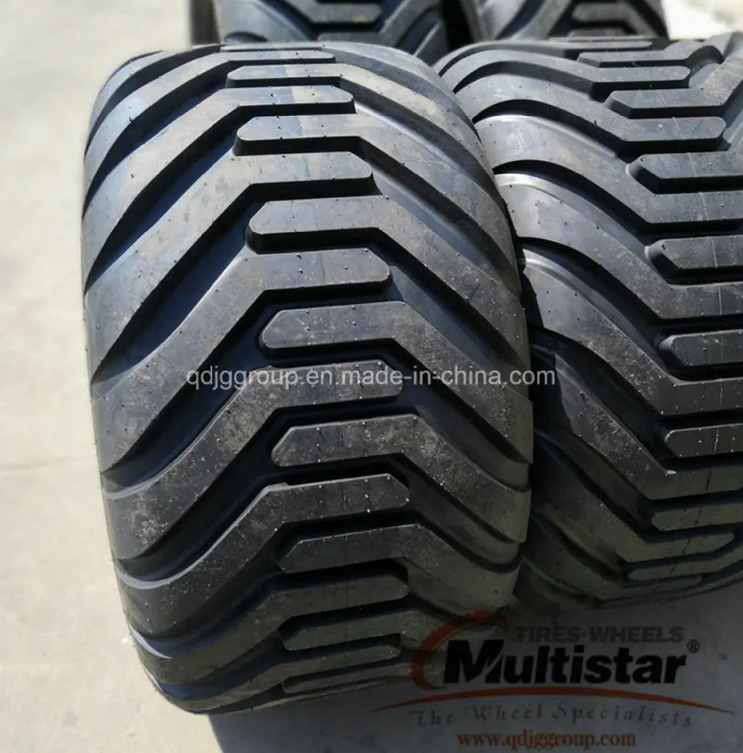 Смеситель кормов Farm Feed Mixer 500/50-17 на дисках