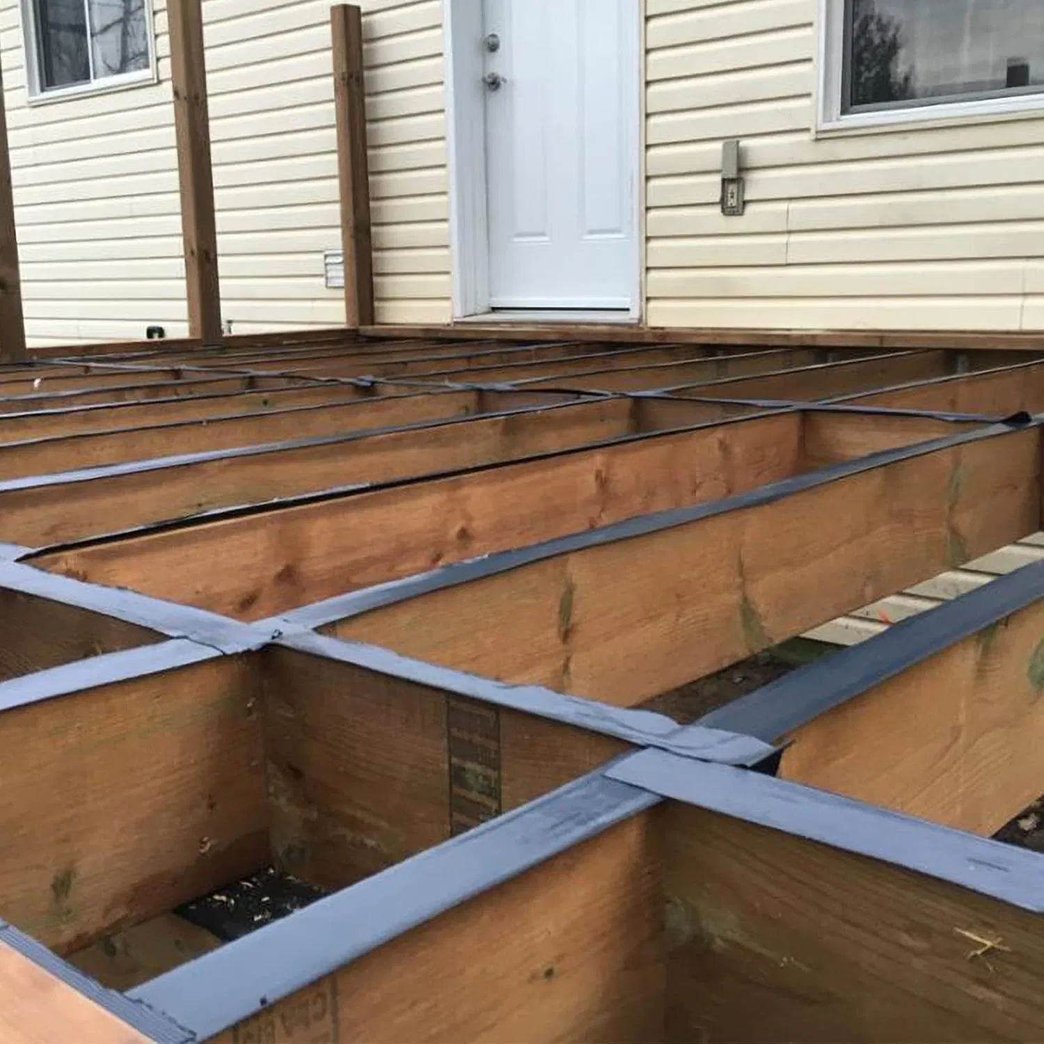 Heavy-Duty Deck Tape, Anti-Corrosion Joist Tape for Wood Protection