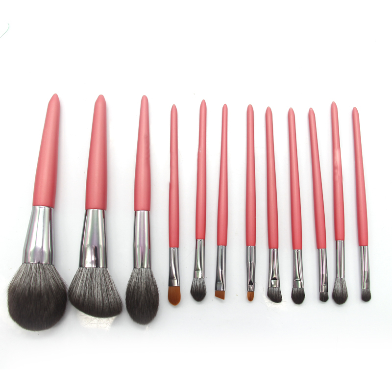 Red Makeup Brushes Set 12PC Cosmetic Accessories Professional Face Powder Blush Concealer Contour Eyeshadow Makeup Brush