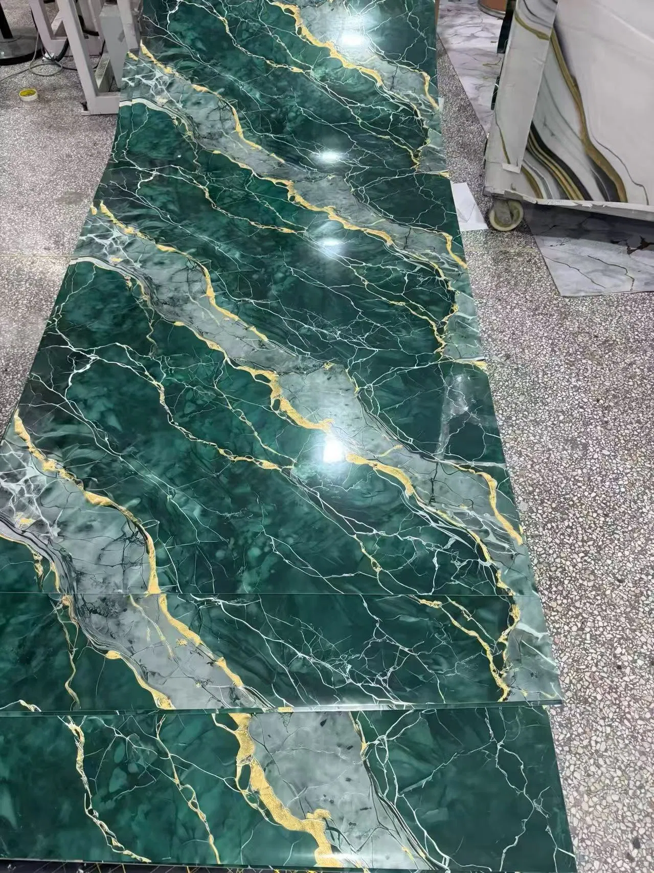 DIY Self-Adhesive Waterproof Marble Design Wall Paper for Use Kitchen and Living Room