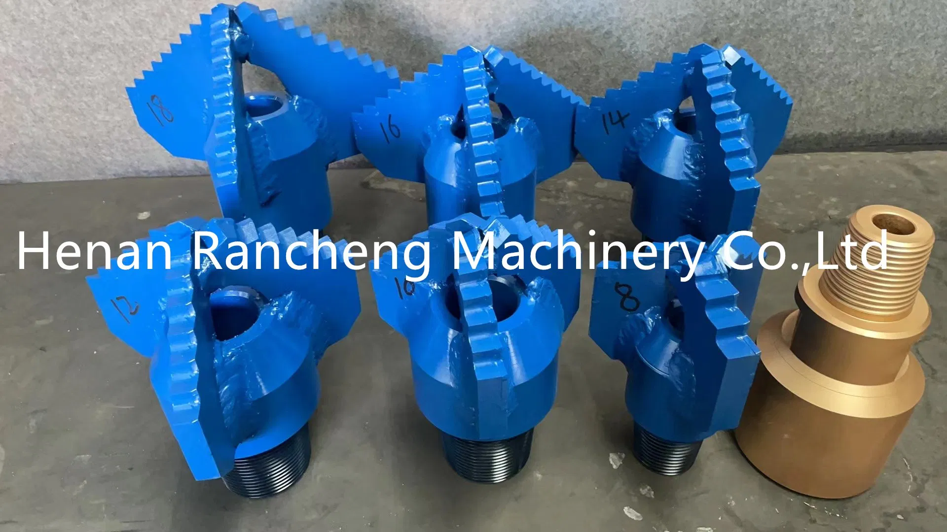 3 Wing Step Type Drag Bit for Water Well Drilling 2 3/8"~6 5/8" Reg Pin