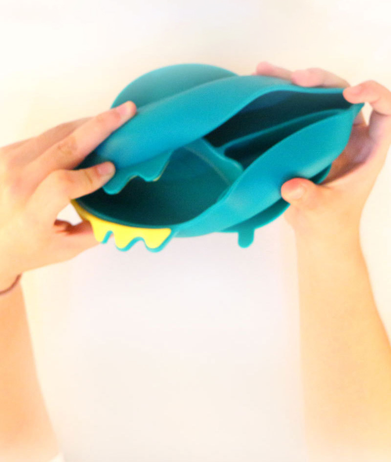 Cute Dinosaur Silicone Baby Feeding Plate and Utensils Set
