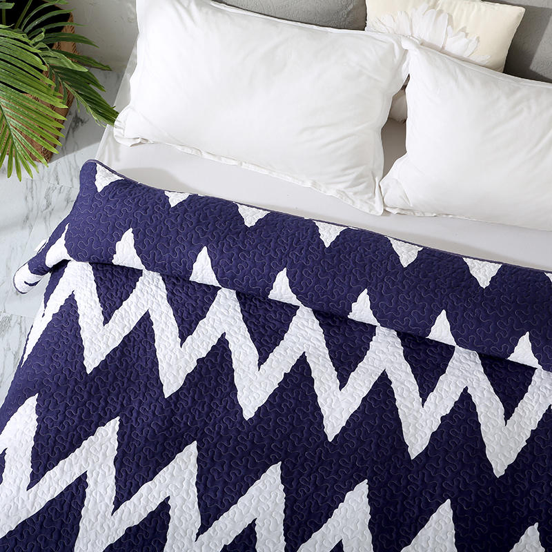 Geometri Printed Poly Fiber Filling Embroidery Quilting Bedspread Summer Quilt
