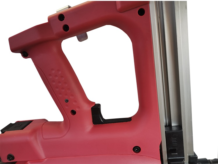 Газовый гвоздезабивной пистолет GN90L