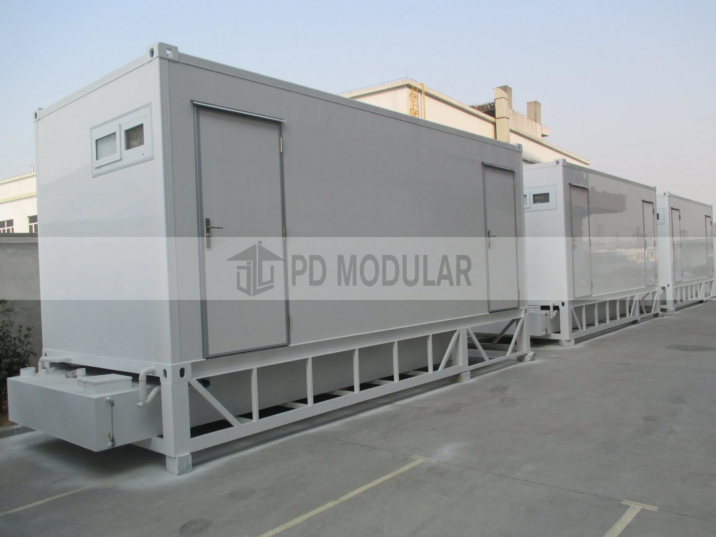 Portable Luxury 20FT Containerized Mobile Toilets Container Ship Restroom Public Washroom Shower