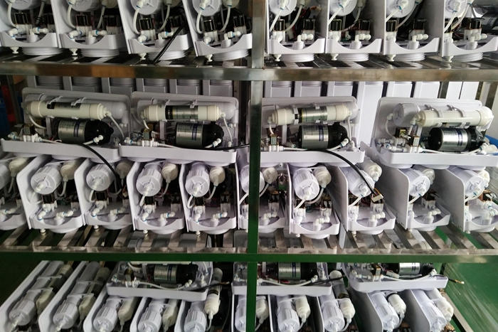 Hot and Cold Water Output RO Water Purifier for Home Use