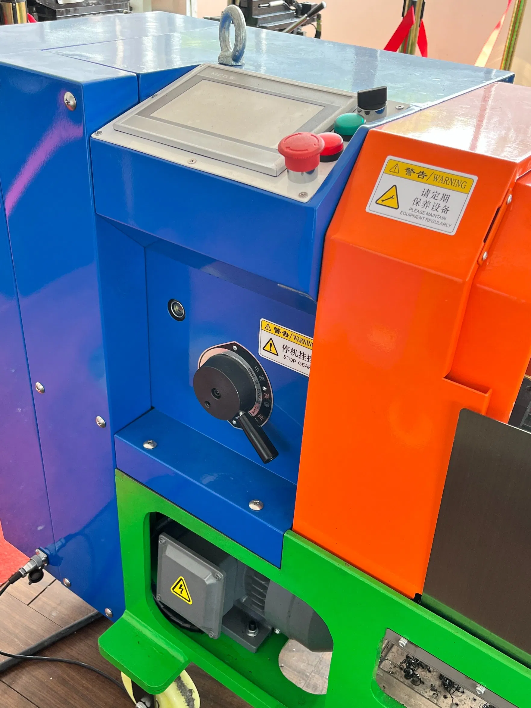 Heavy-Duty Pipe Threading Machine with 8 7kw Power Quick Delivery