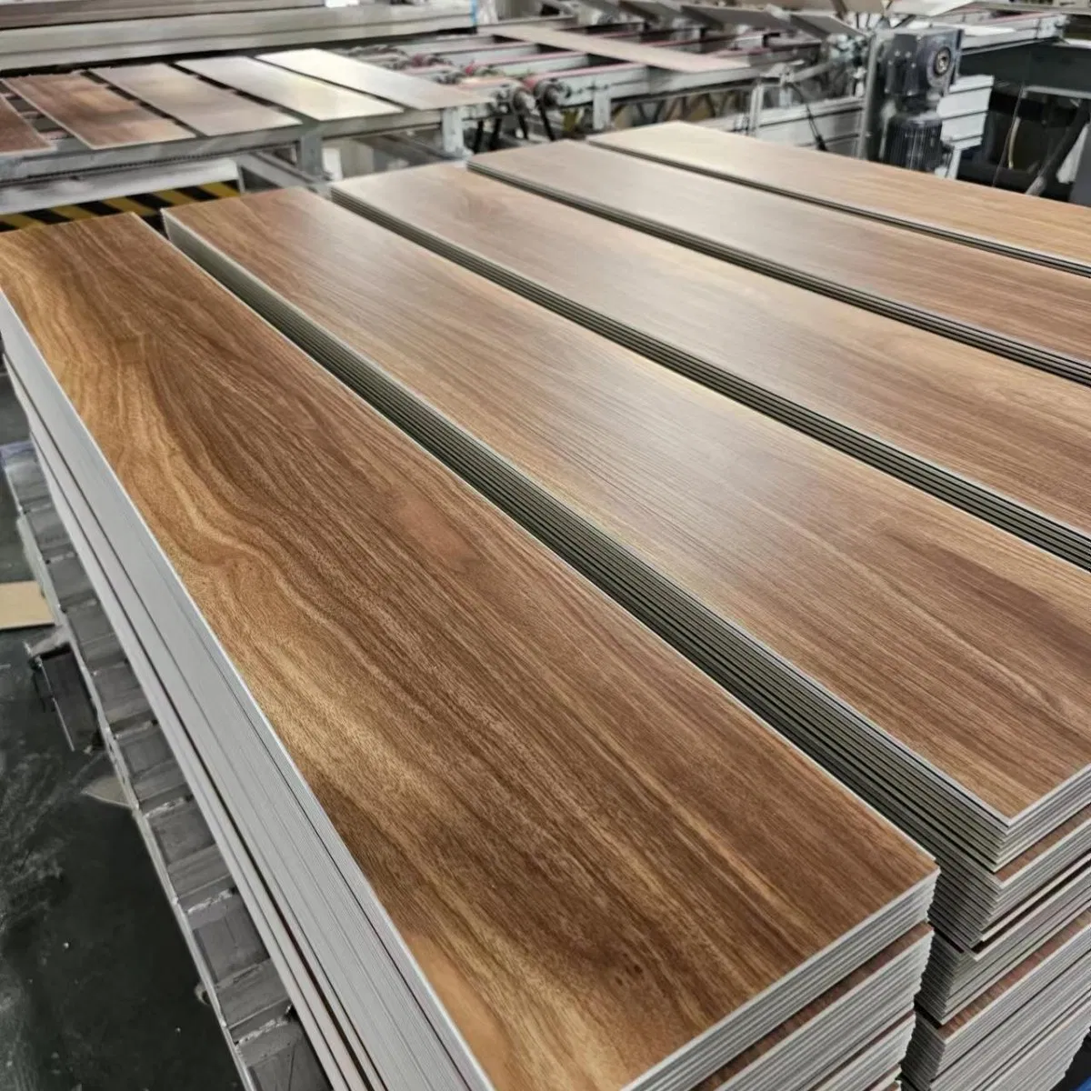 China Factory 5.5mm Waterproof Spc/ PVC Flooring