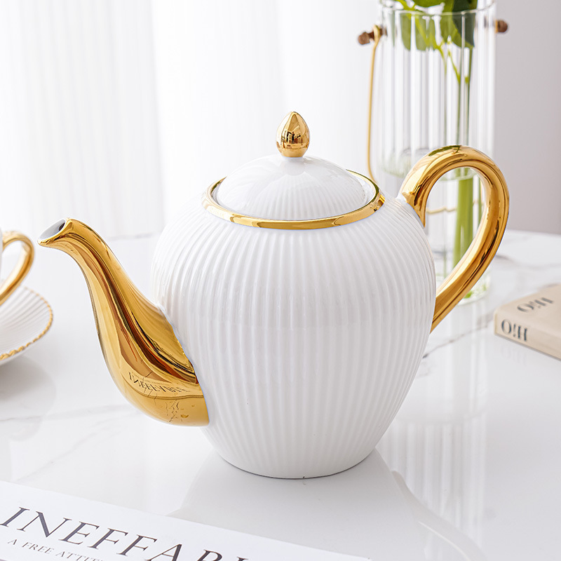 Керамический набор для кофе и чая с блюдцем