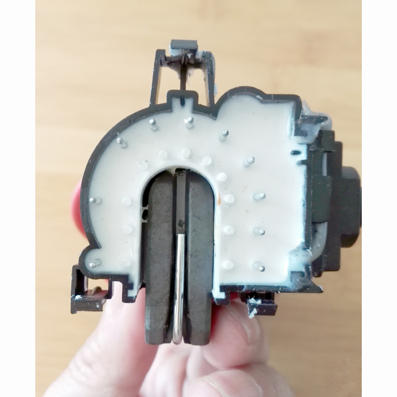 High Quality Flyback Transformer for CRT TV (BSC 24-2422AB)