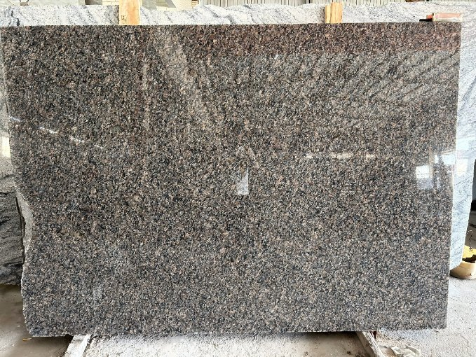 New Caledonia Brown Granite Slab for Kitchen Countertop Vanity Top