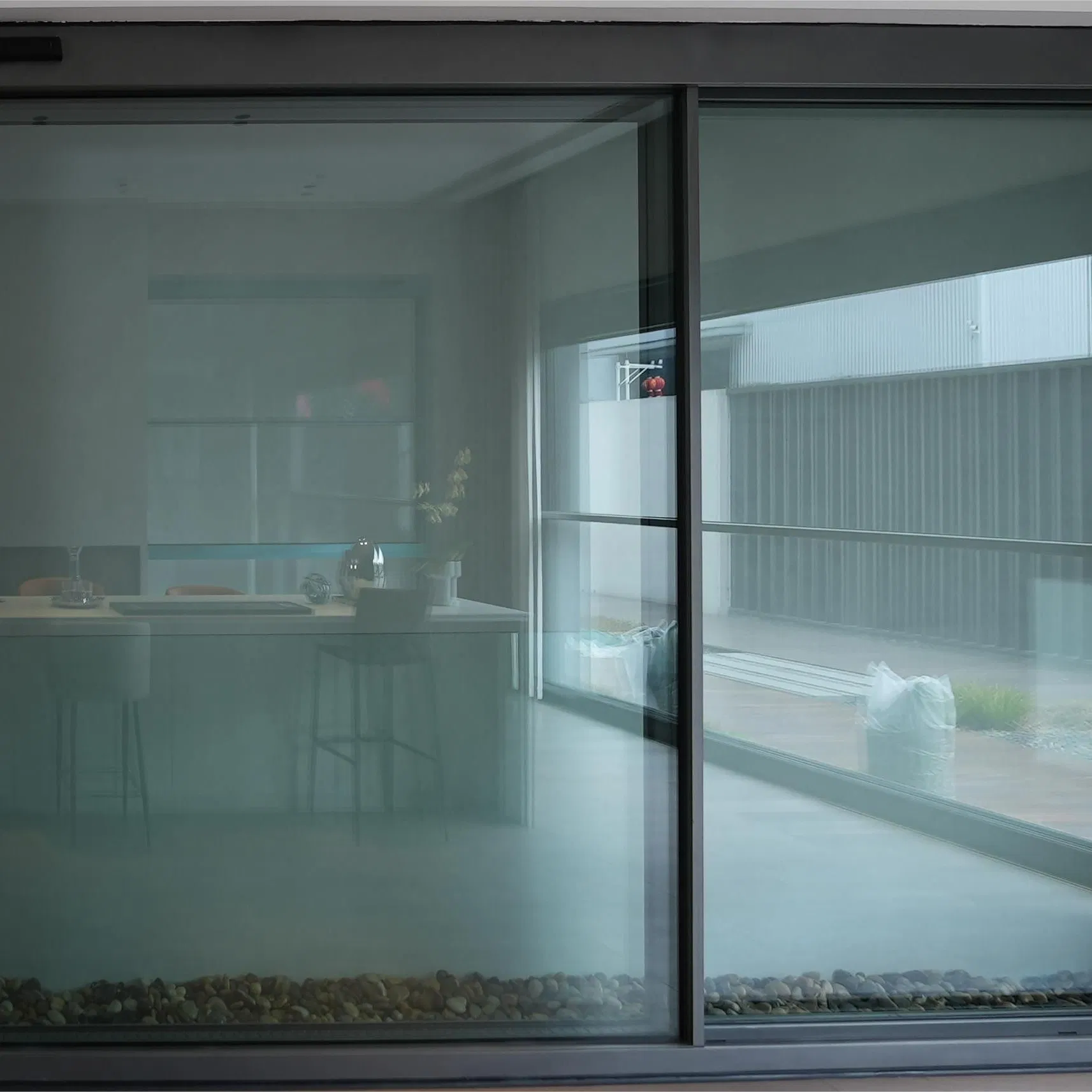High-End Design Mannual Remote Control Automatic Metal Door with Motor for Hotel