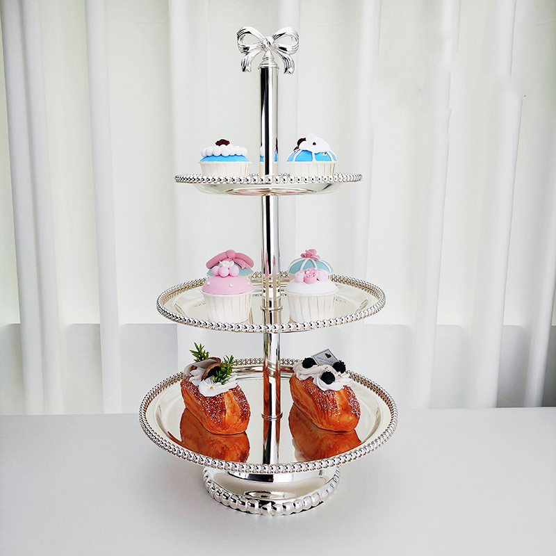 Modern Design Metal Cake Stand Fruit Cake Serving Table Top Decoration Cake Platter Stand for Best Quality