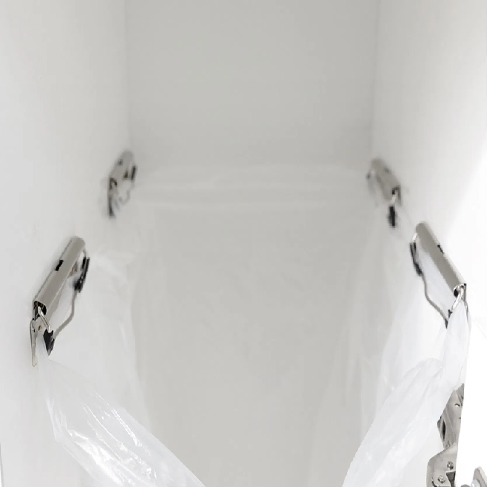 Встраиваемый выдвижной мусорный бак для кухни