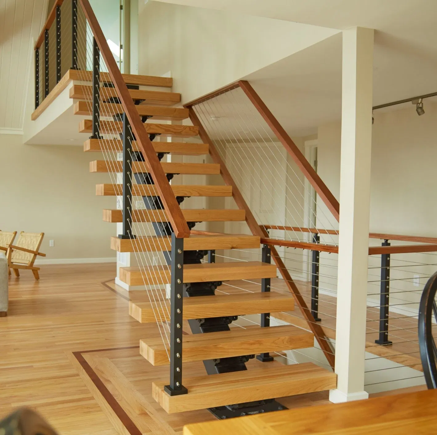 American Villa Indoor Black Walnut Wood Single Stringer Stairs