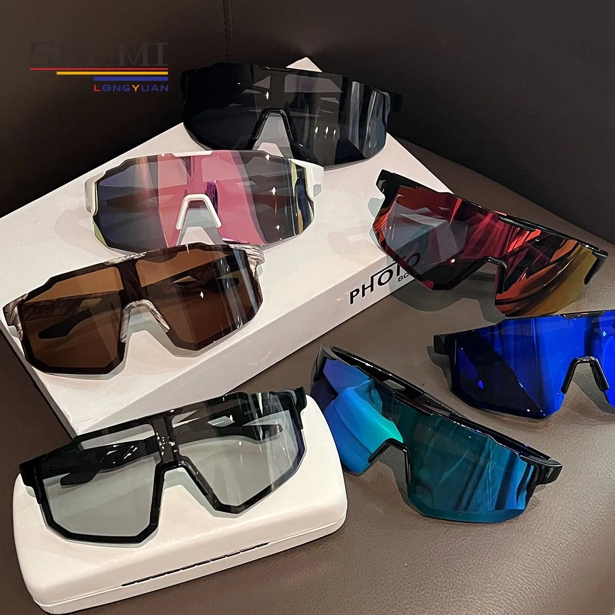 Modern Bright Funky Impact Resistance Plastic PC Cycling Glasses for Professional Work