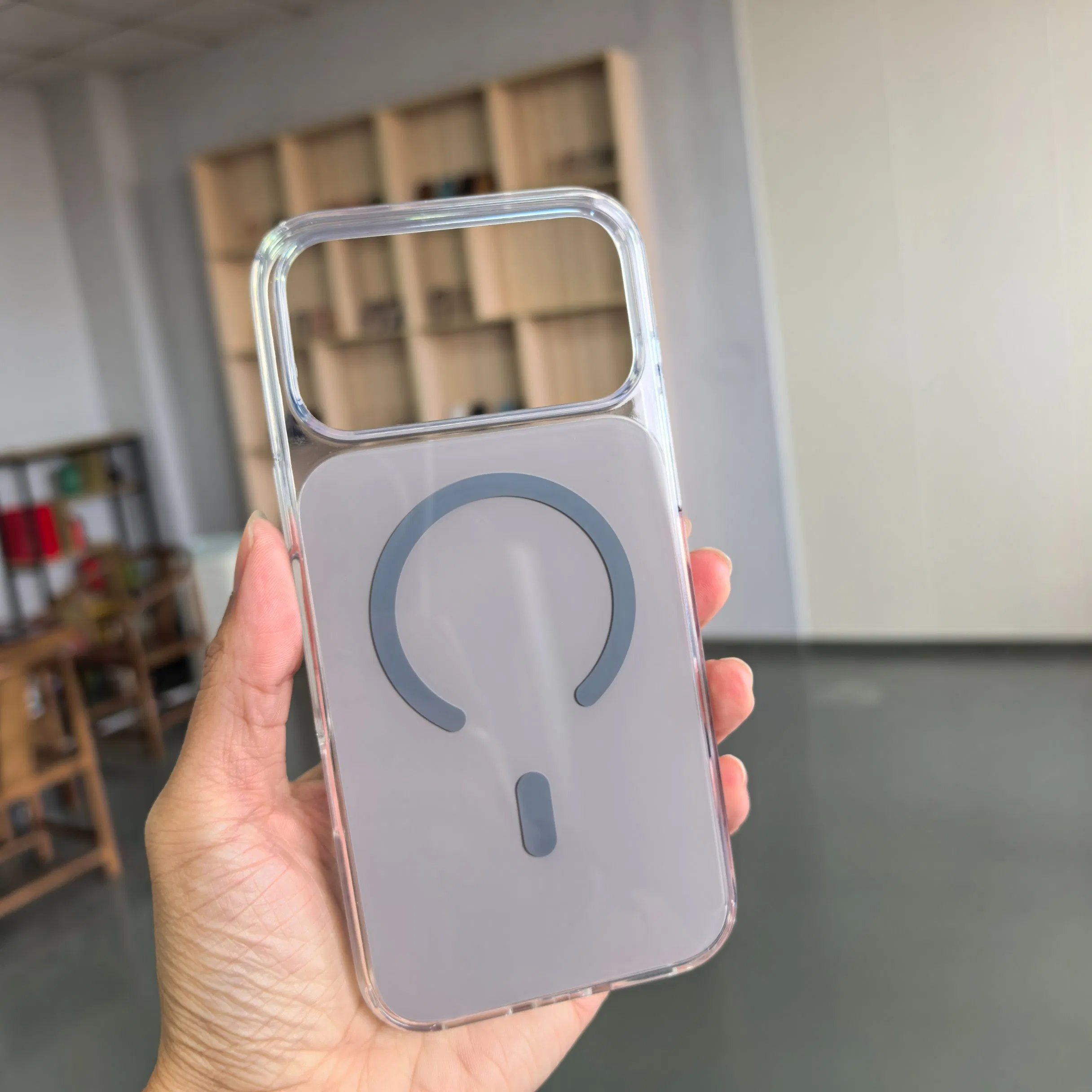 Магнитный чехол-держатель для iPhone
