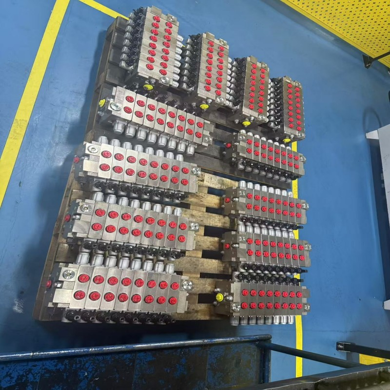 Гидравлический распределитель Zhongping Q130