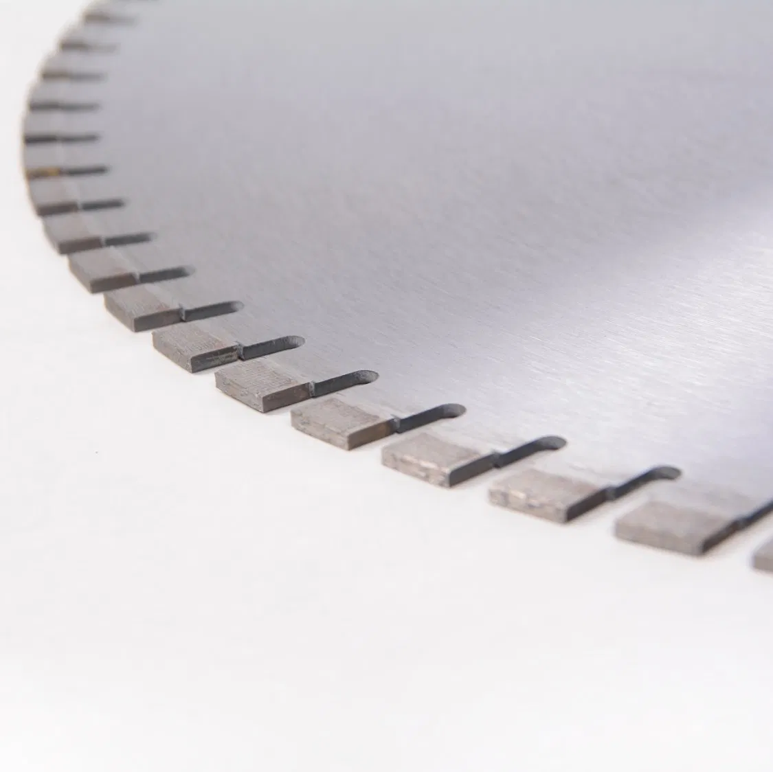 Лазерная сегментная пила для армированного бетона