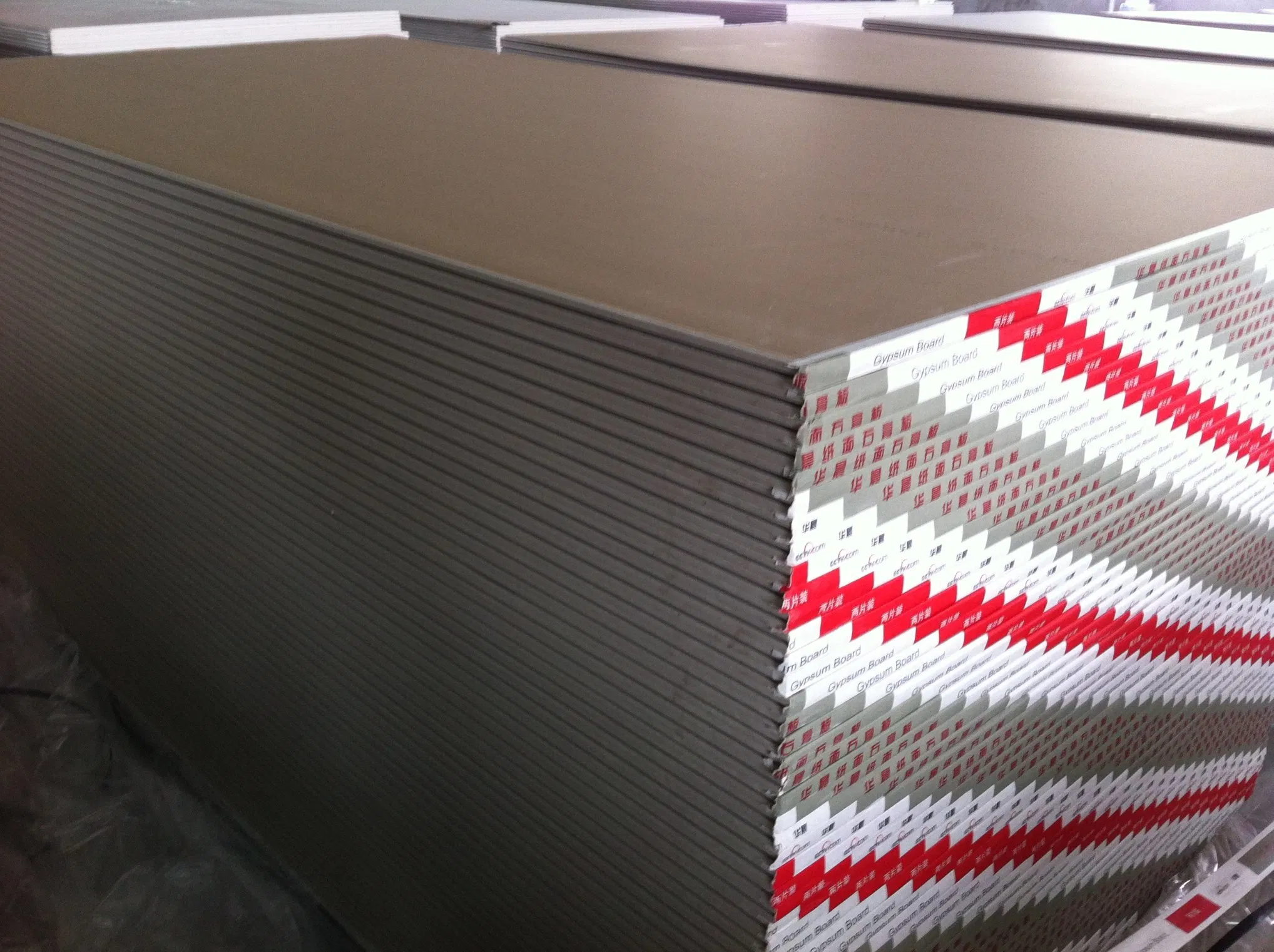 Moisture-Resistant Standard Paper Faced Plasterboard
