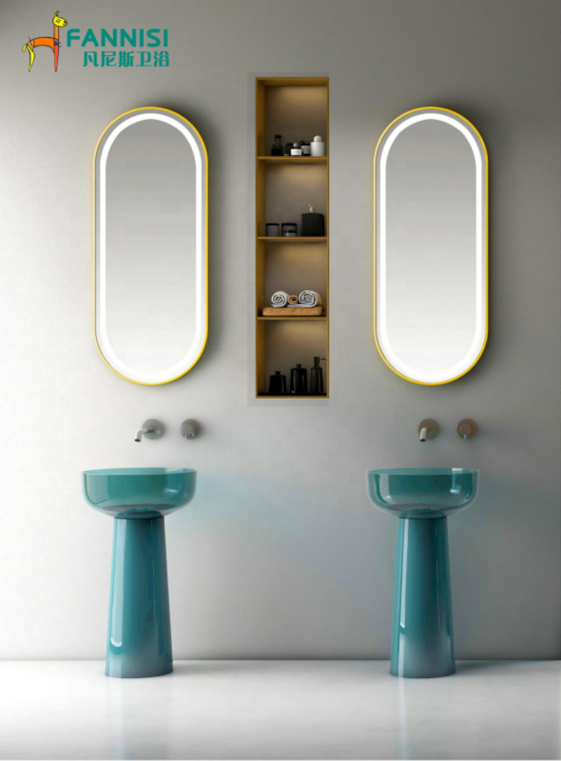 Прозрачная акриловая ванна FANNISI