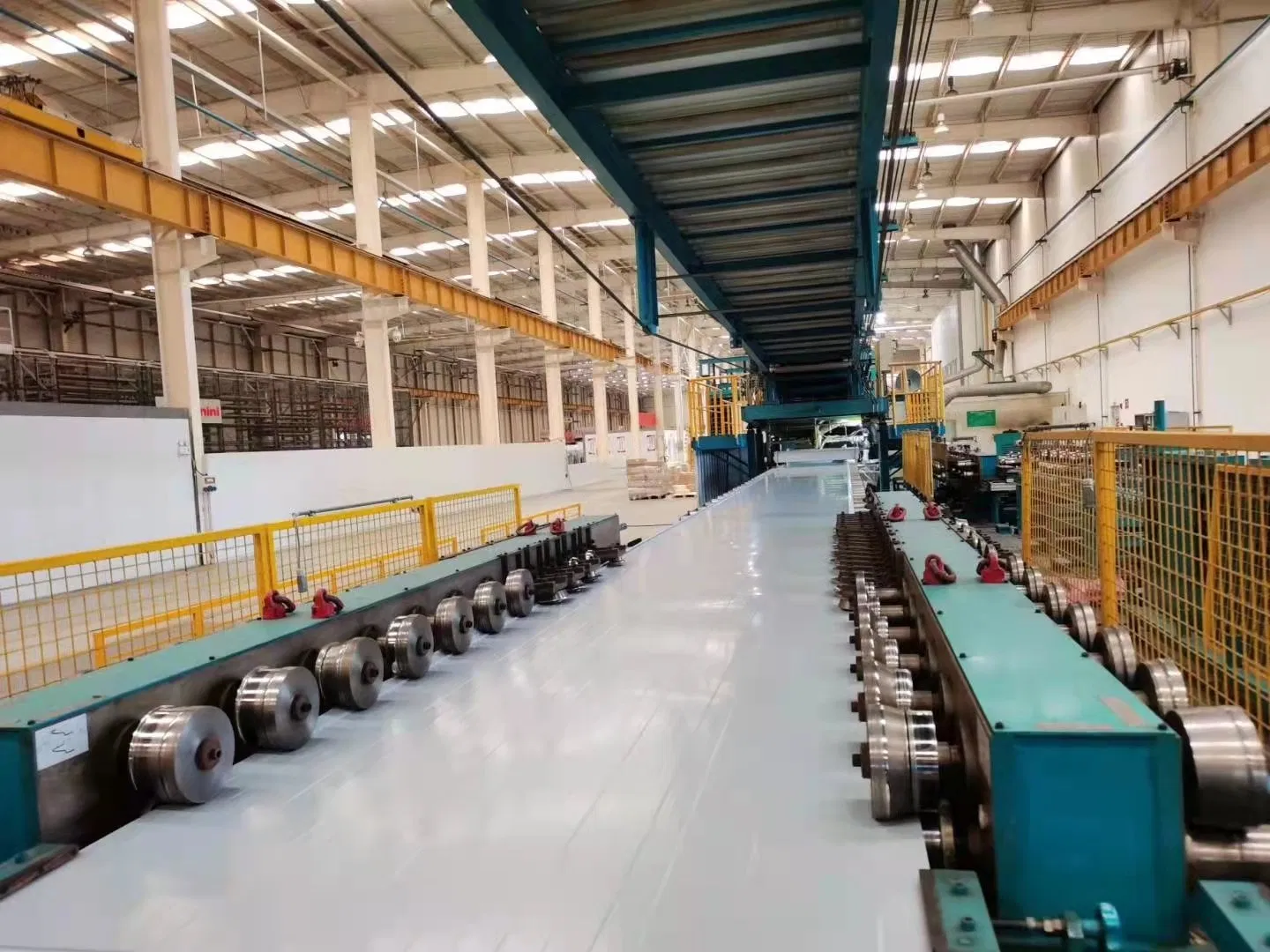 Low Cost EPS Cement Sandwich Wall Panel for Prefabricated Home